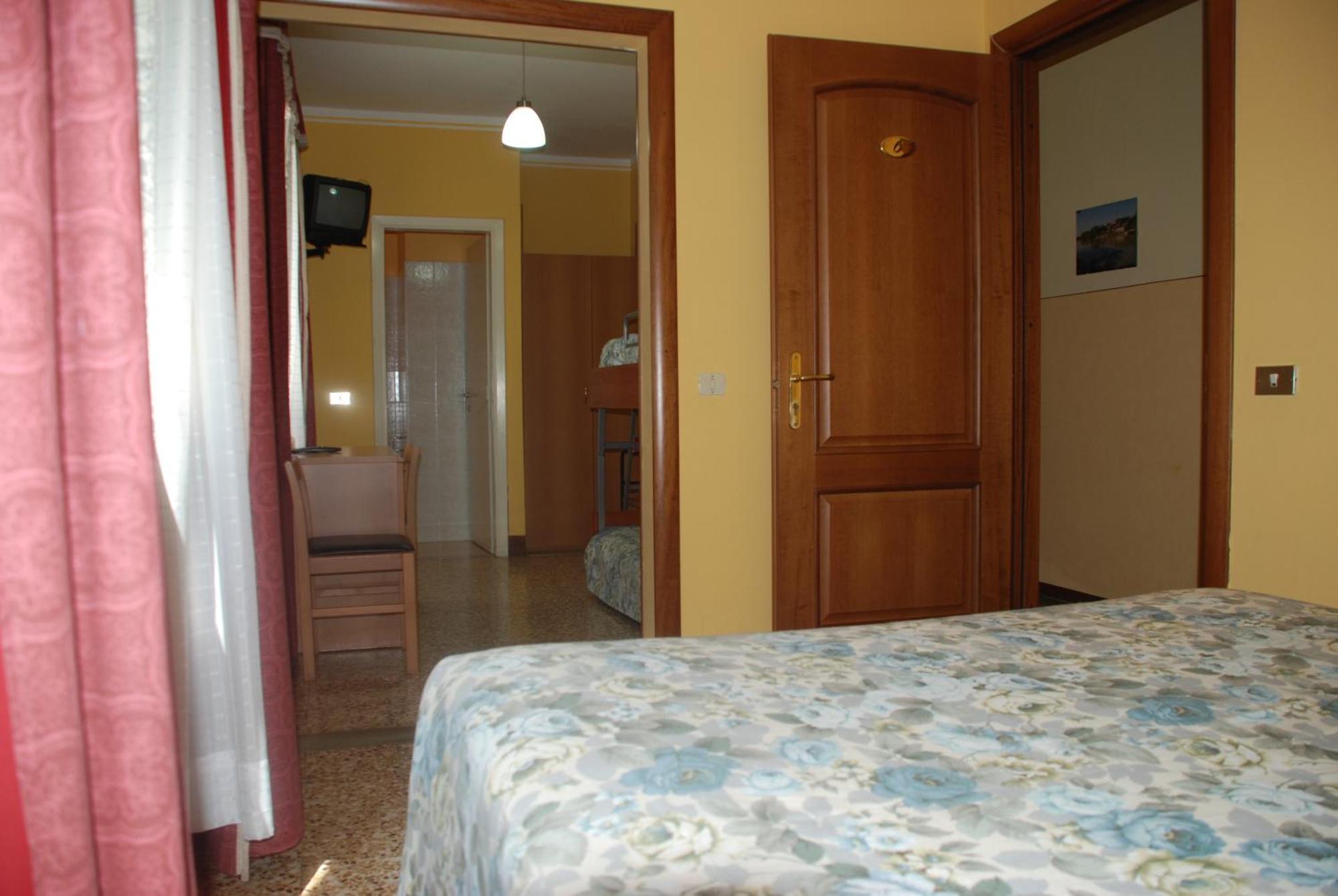 Hotel Villa Ruscello Baveno Exterior foto